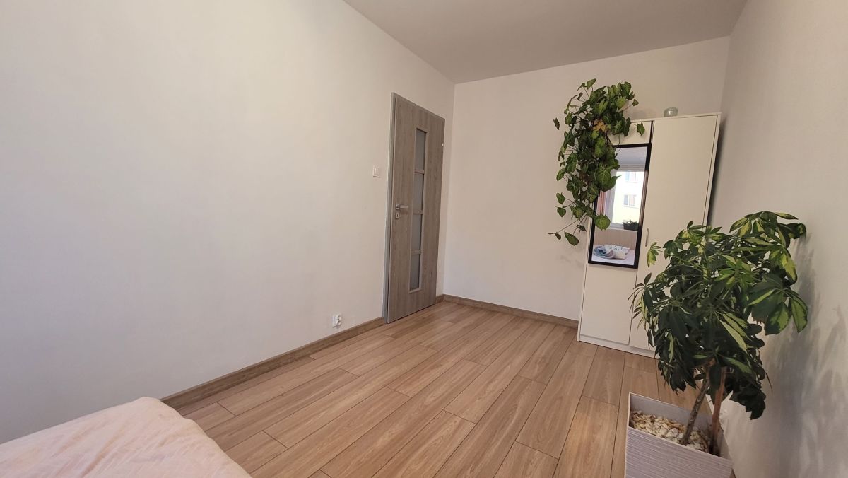 Lubin Mieszkanie 635 M2 Lubin Przylesie 8 Pietro Sprzedaz 64m2 2137 12l