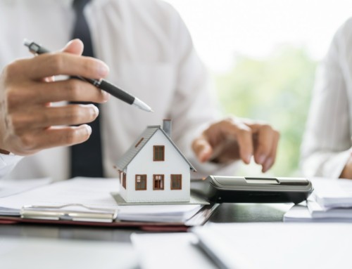 Dlaczego warto korzystać z usług doradcy finansowego przy zakupie nieruchomości?