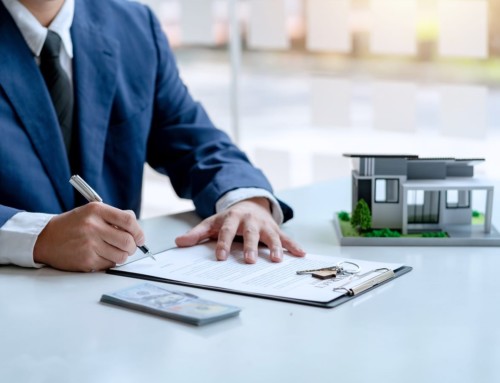 Jakie czynniki są brane pod uwagę podczas wyceny nieruchomości?